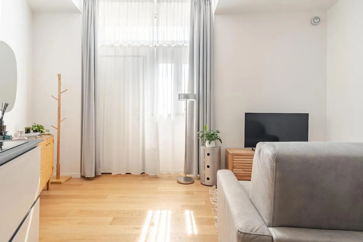 Cozy & Design Loft - Rho Fiera, Duomo, San Siro, Ippodromo, Lake Como 米兰 0*,  意大利